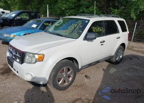 2010 Ford Escape Xlt from USA, damaged, VIN 1FMCU0D7XAKA34862